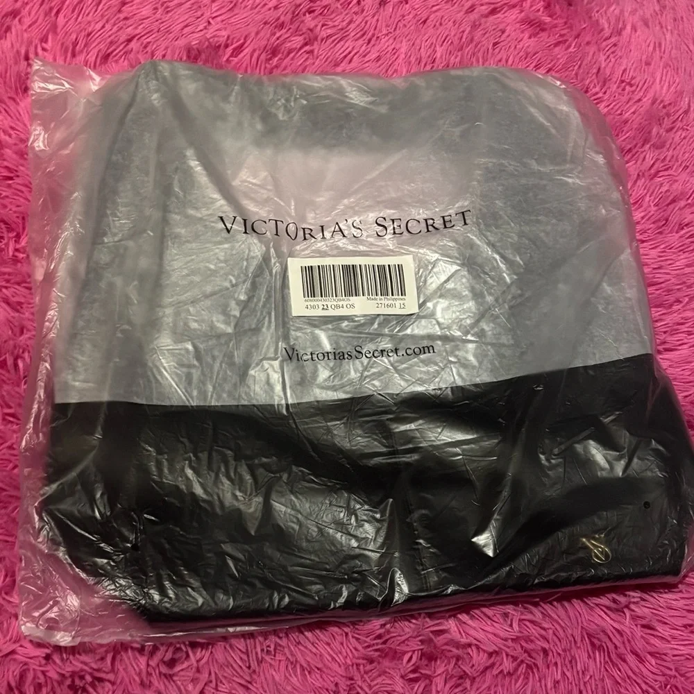 Victoria’s Secret Bow Black Tote Bag - Picture 6 of 7